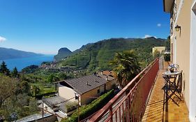 Casa Palanca 2 Balcony Lake View By Garda Domus Mea