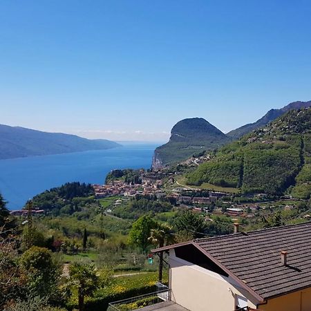 Casa Palanca 2 Balcony Lake View By Garda Domus Mea Tremosine Exterior foto